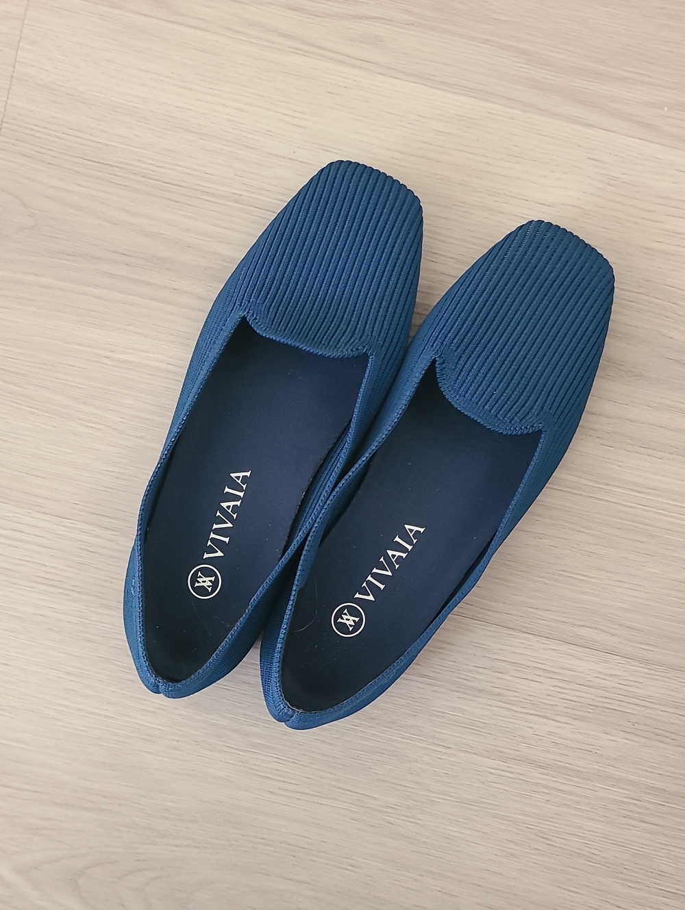 Vivaia Square-Toe V-Cut Margot 2.0 Slip On Ballet Flats Blue Size 36/5.5-6 Comfy
